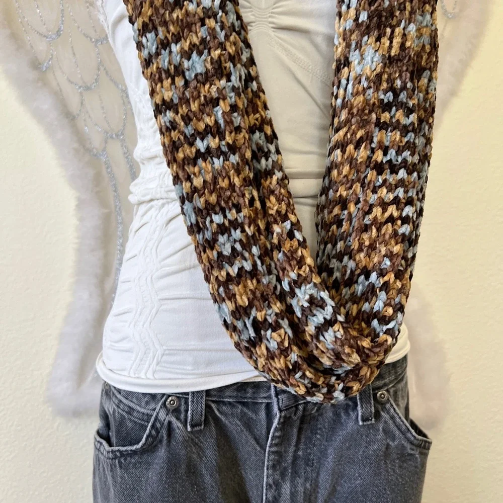 Cozy Chenille Infinity Scarf Brown Tan Blue Speckled‎ Plush Warm Winter Chunky